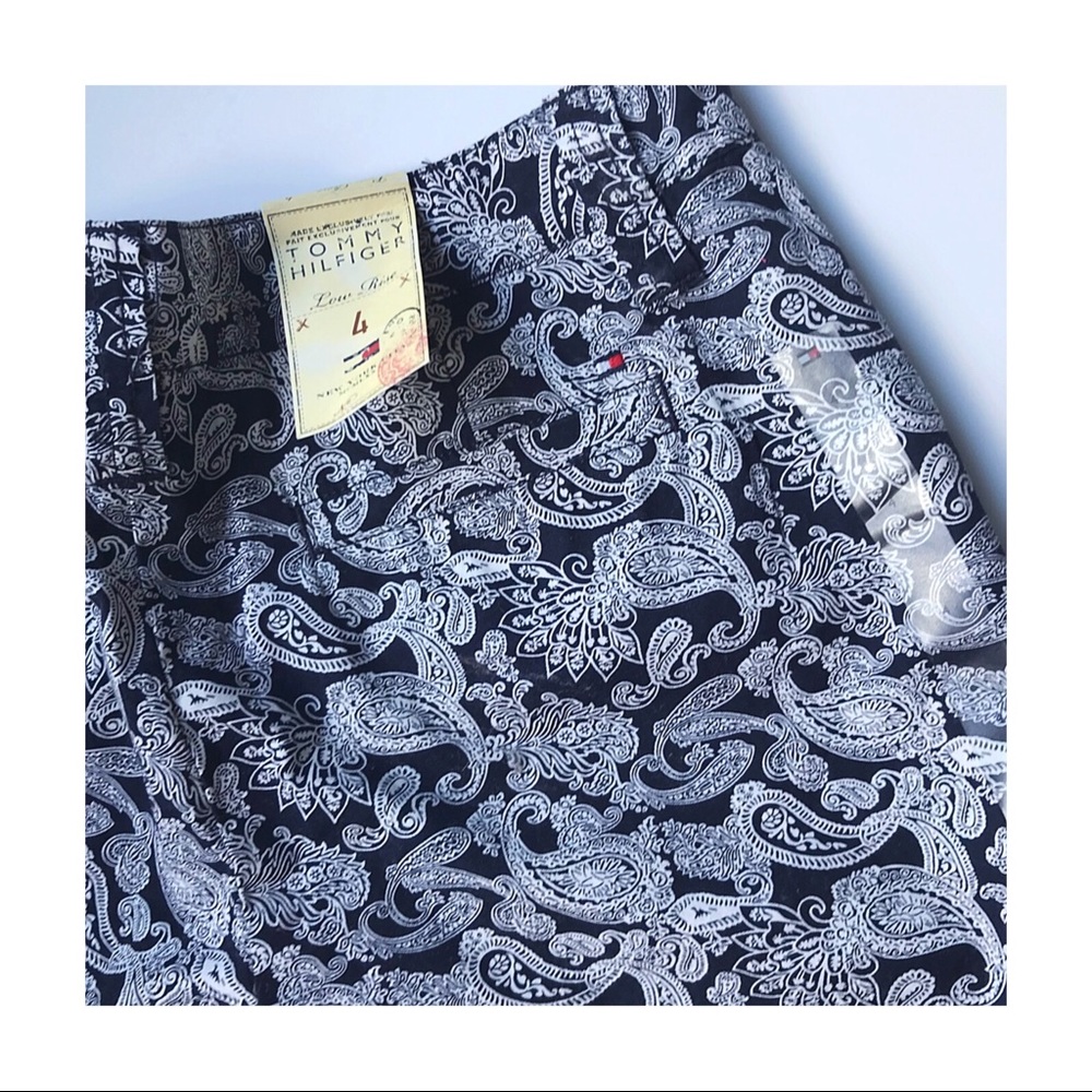 Tommy Hilfiger Navy Paisley Low Rise Shorts NWT